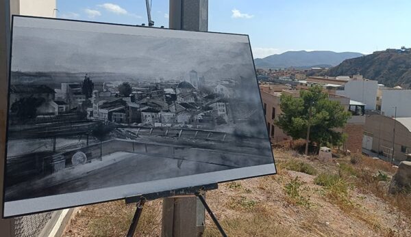 Obra premiada de Paco Rojas en Puerto Lumbreras
