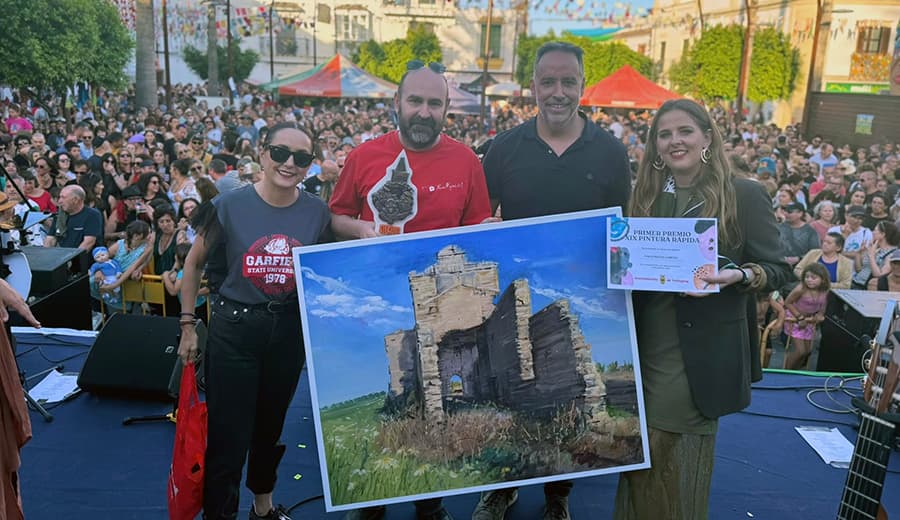 Paco Rojas recibiendo el premio en Trebujena 2026