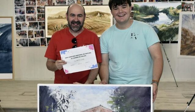 Premio para Paco Rojas en Vallés